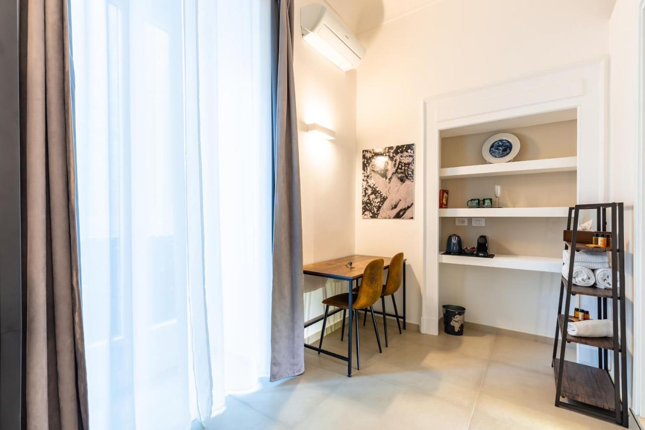Residenza Partanna By Napoliapartments Gasthuis Napels